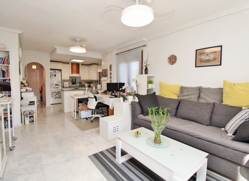 Resale - Apartment / flat - Villamartín - PAU 8