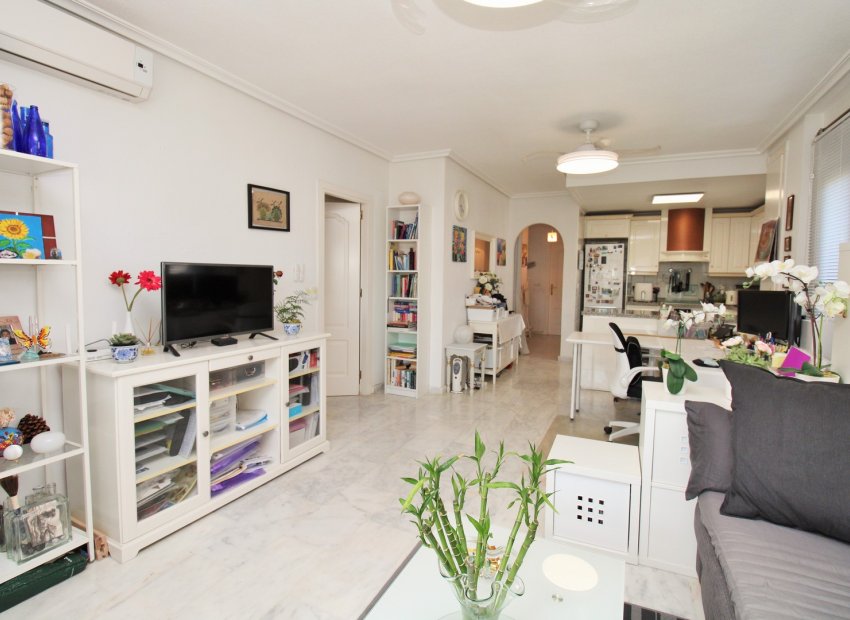 Resale - Apartment / flat - Villamartín - PAU 8