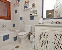 Resale - Apartment / flat - Villamartín - PAU 8