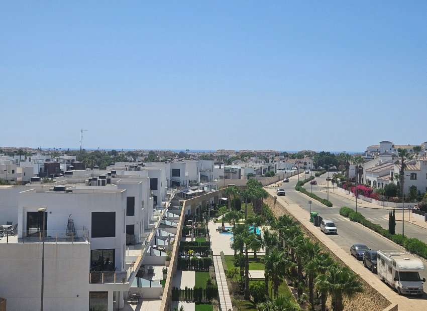 Resale - Apartment / flat - Villamartín - PAU 8