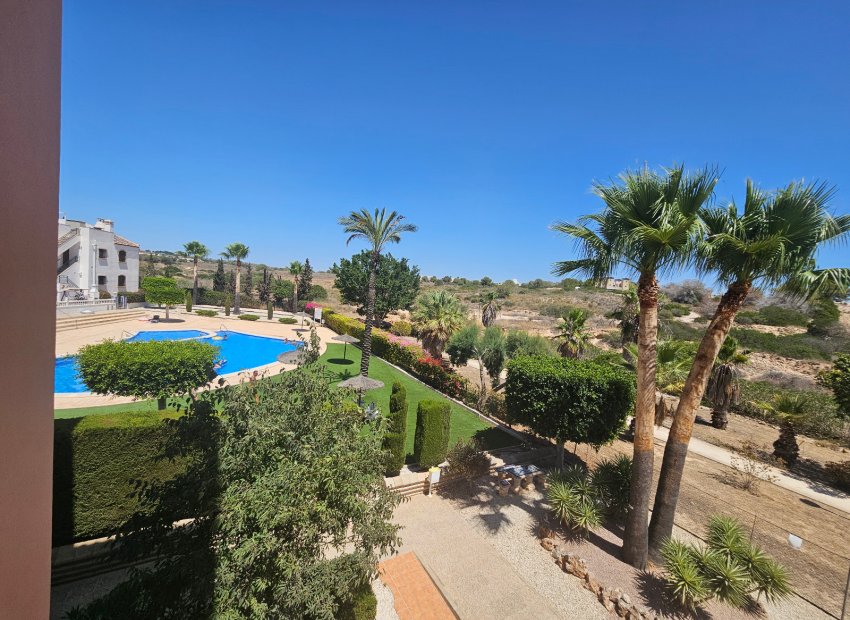 Resale - Apartment / flat - Villamartín - PAU 8