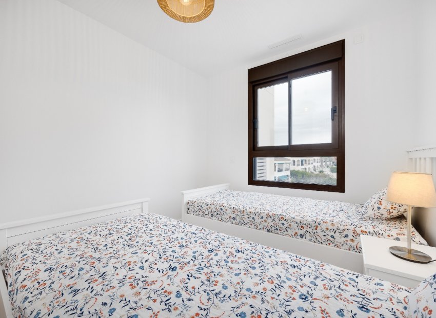 Resale - Apartment / flat - Villamartín - PAU 8