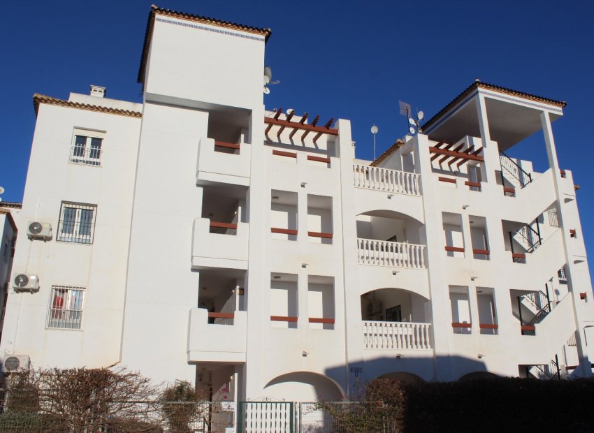 Resale - Apartment / flat - Villamartín - PAU 8
