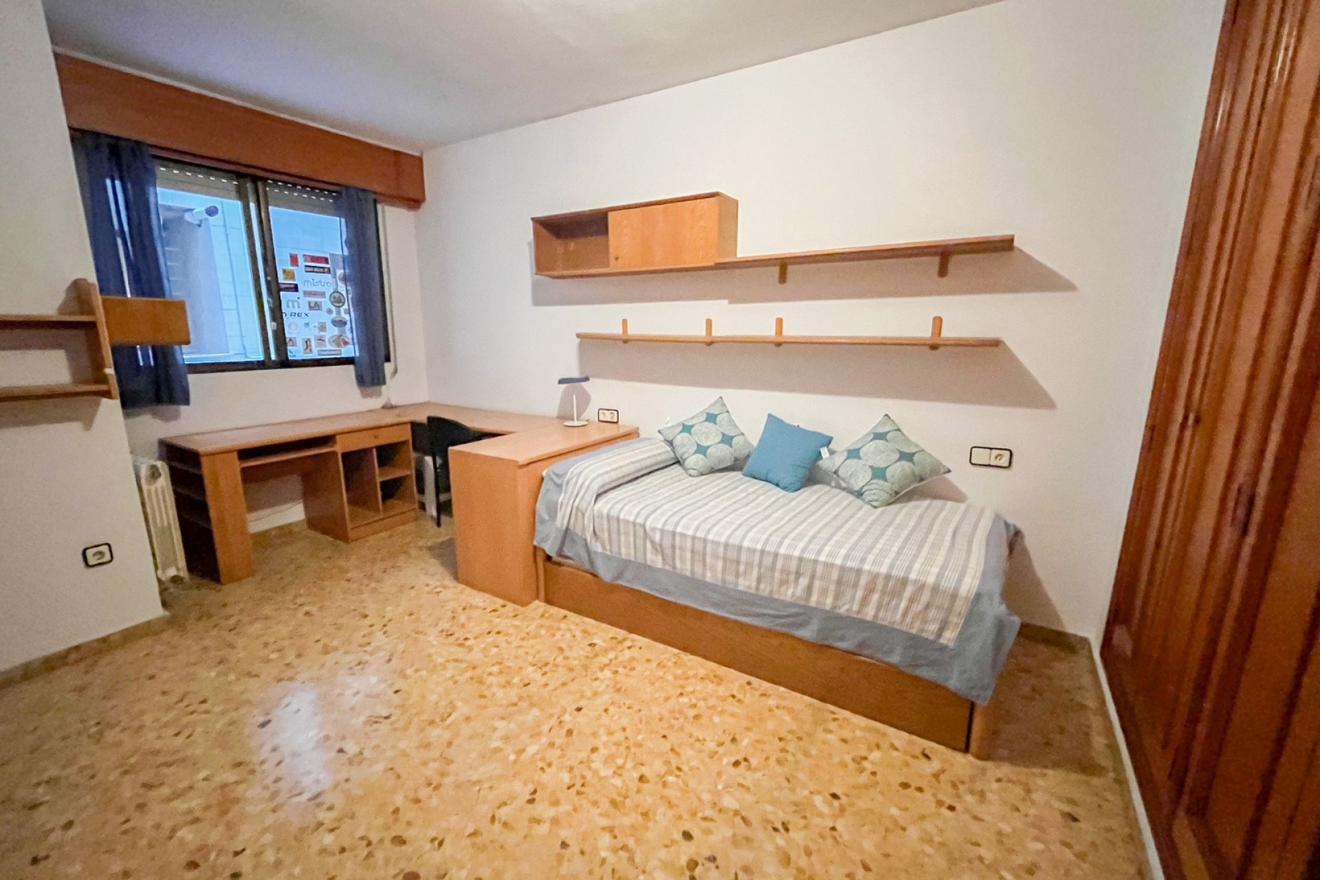 Resale - Apartments - Flats - Alicante - Center