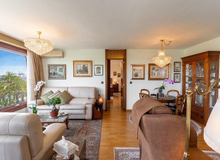 Resale - Apartments - Flats - Alicante - Center