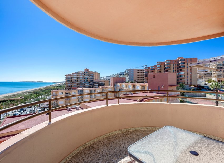 Resale - Apartments - Flats - Arenales del Sol - Segunda linea playa