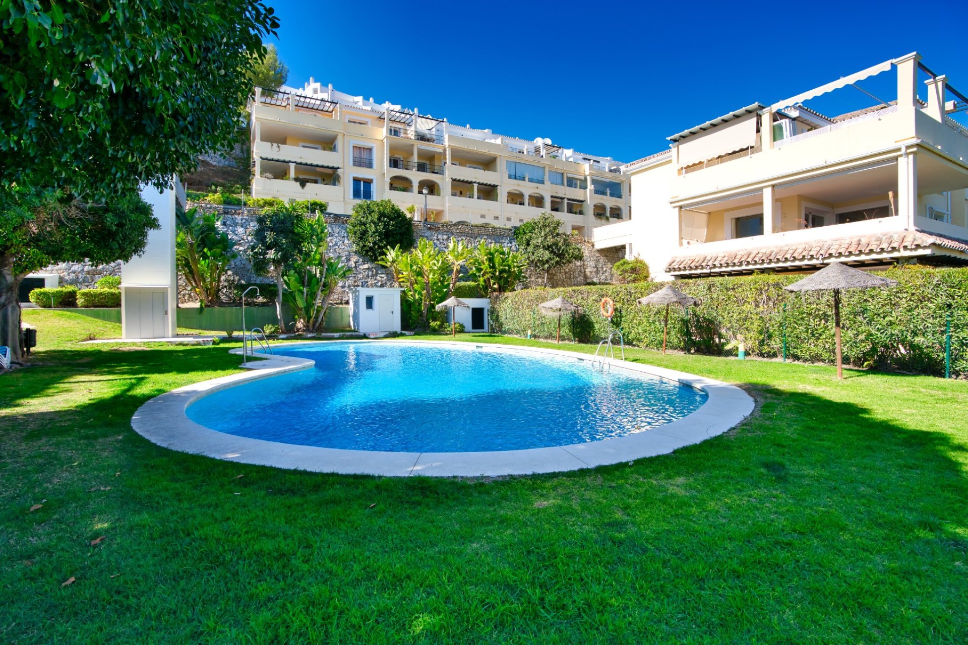 Resale - Apartments - Flats - Benahavís - La Quinta