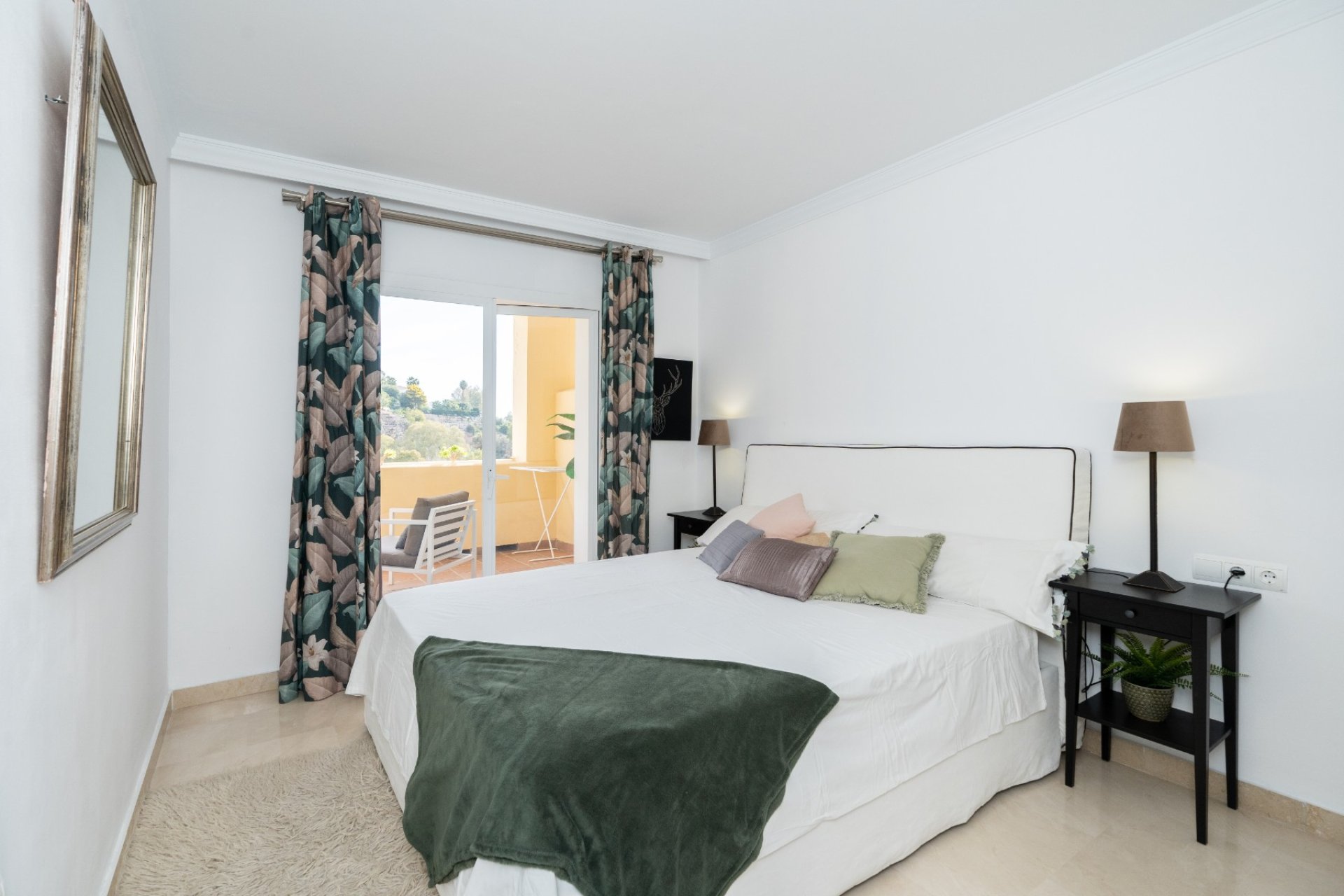 Resale - Apartments - Flats - Benahavís - La Quinta