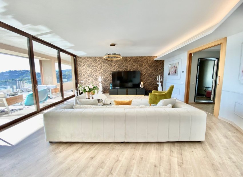 Resale - Apartments - Flats - Benahavís - La Quinta