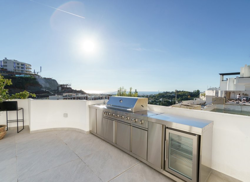 Resale - Apartments - Flats - Benahavís - La Quinta