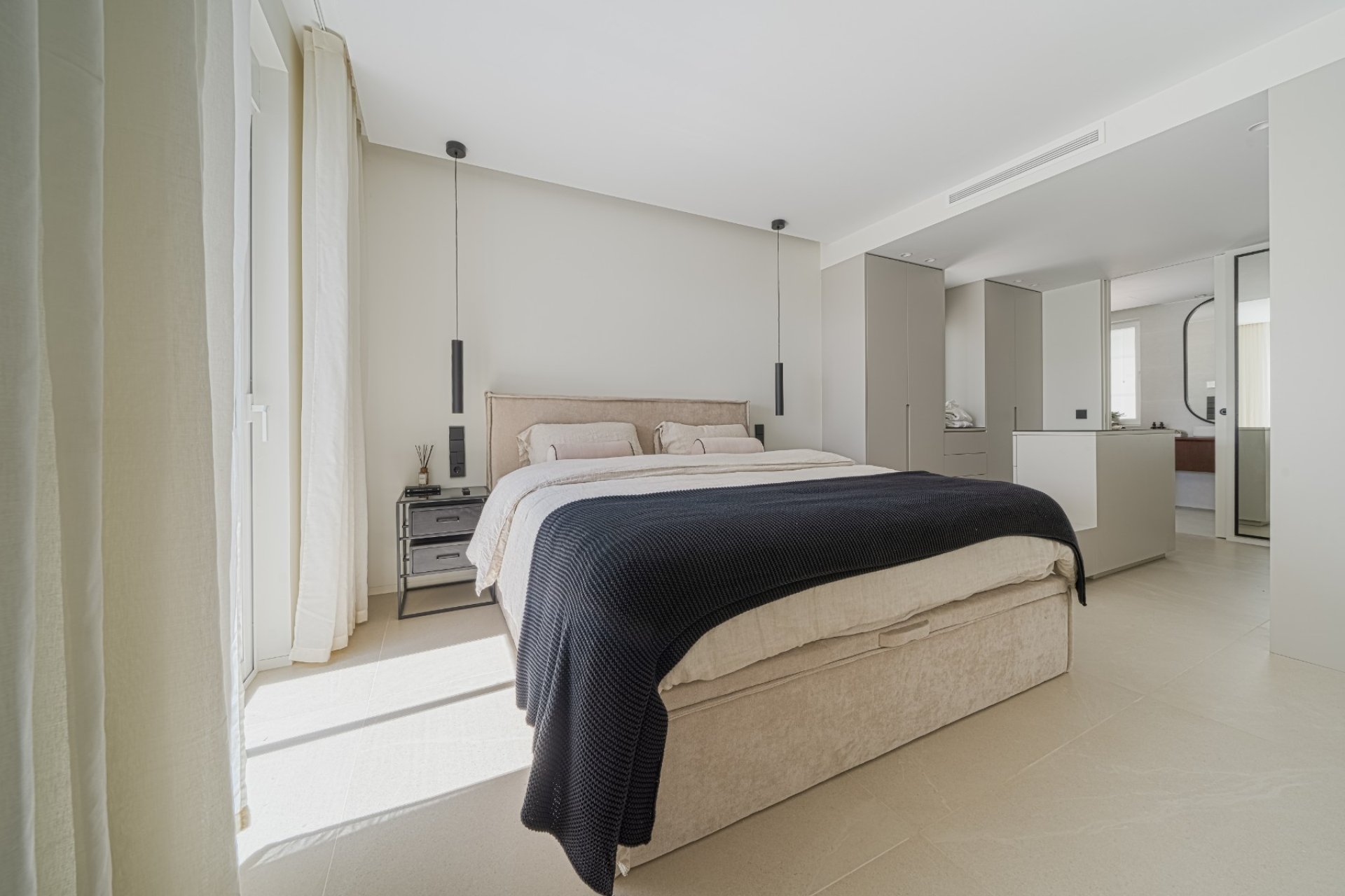 Resale - Apartments - Flats - Benahavís - Puerto de los Almendros