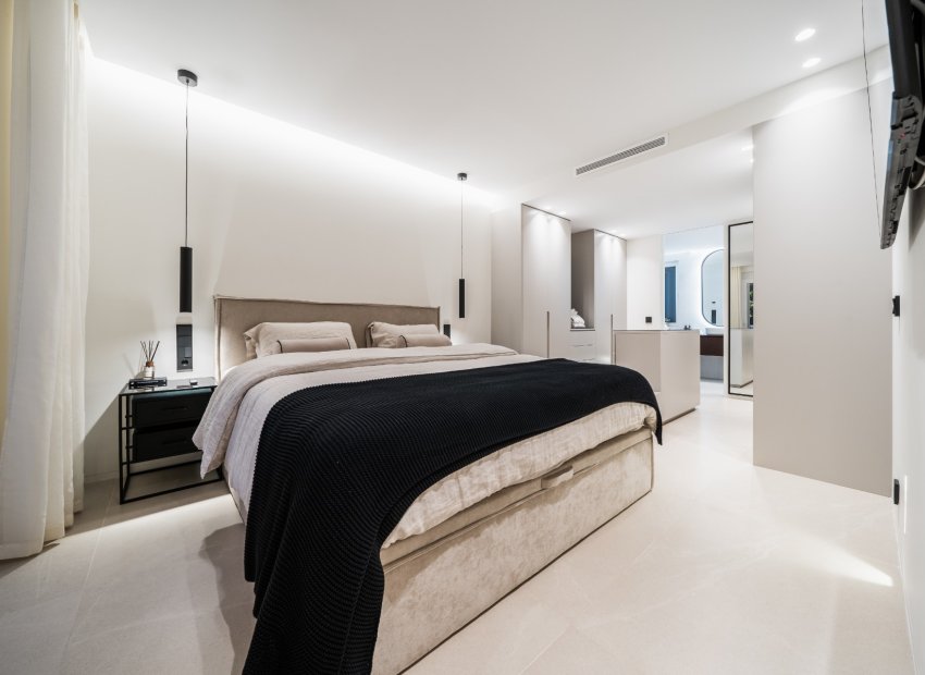 Resale - Apartments - Flats - Benahavís - Puerto de los Almendros