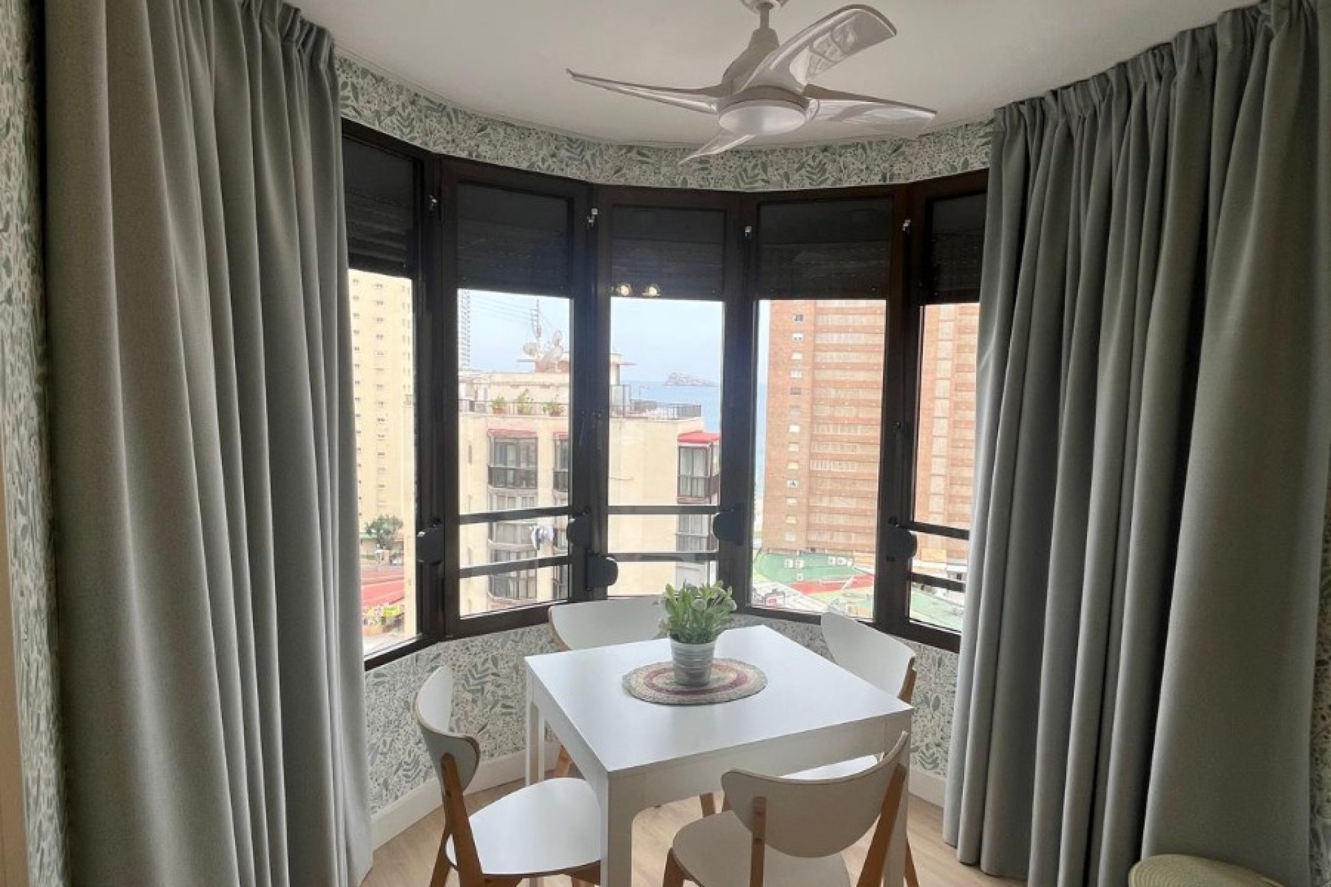 Resale - Apartments - Flats - Benidorm - Levante