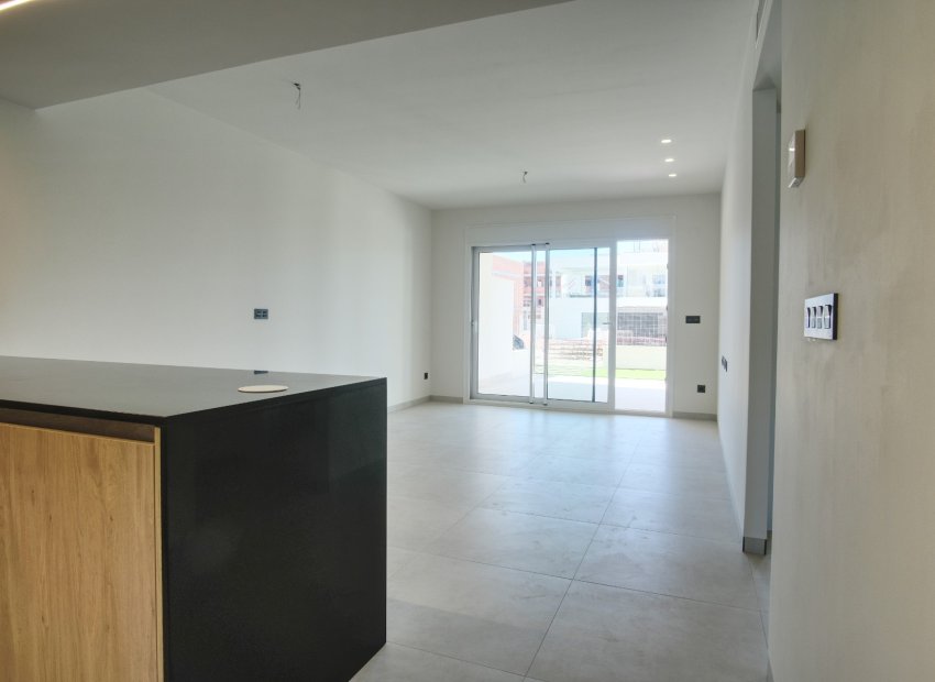 Resale - Apartments - Flats - Guardamar del Segura - Urbanizaciones