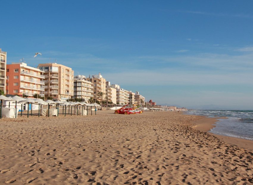 Resale - Apartments - Flats - Guardamar del Segura