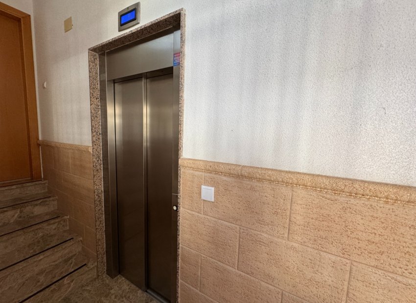 Resale - Apartments - Flats - Guardamar del Segura