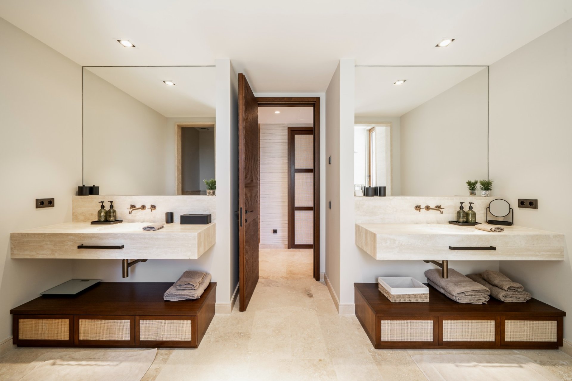 Resale - Apartments - Flats - Malaga - Casares
