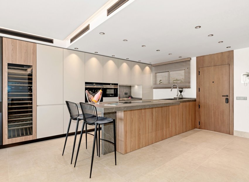 Resale - Apartments - Flats - Marbella - Golden Mile