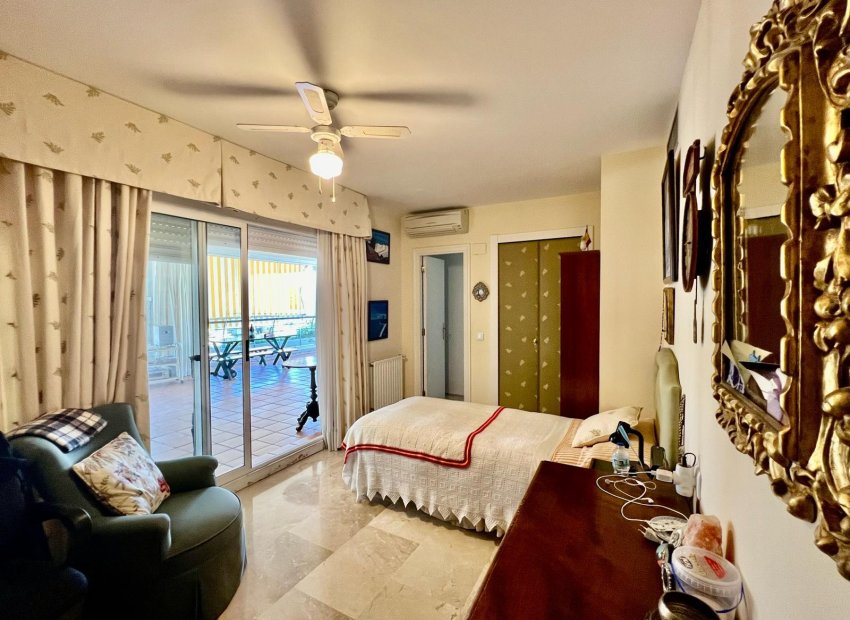 Resale - Apartments - Flats - Marbella - Guadalmina Alta