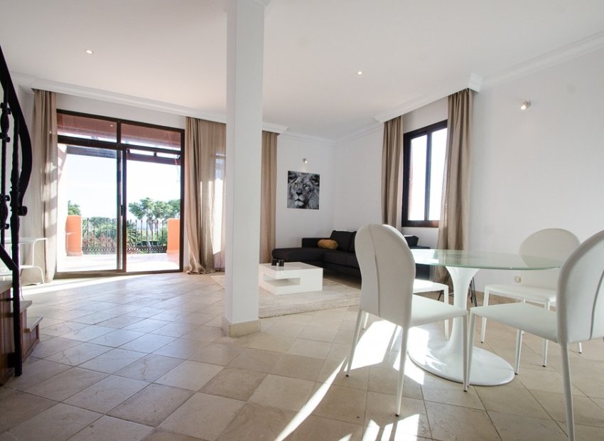 Resale - Apartments - Flats - Marbella - La Mairena
