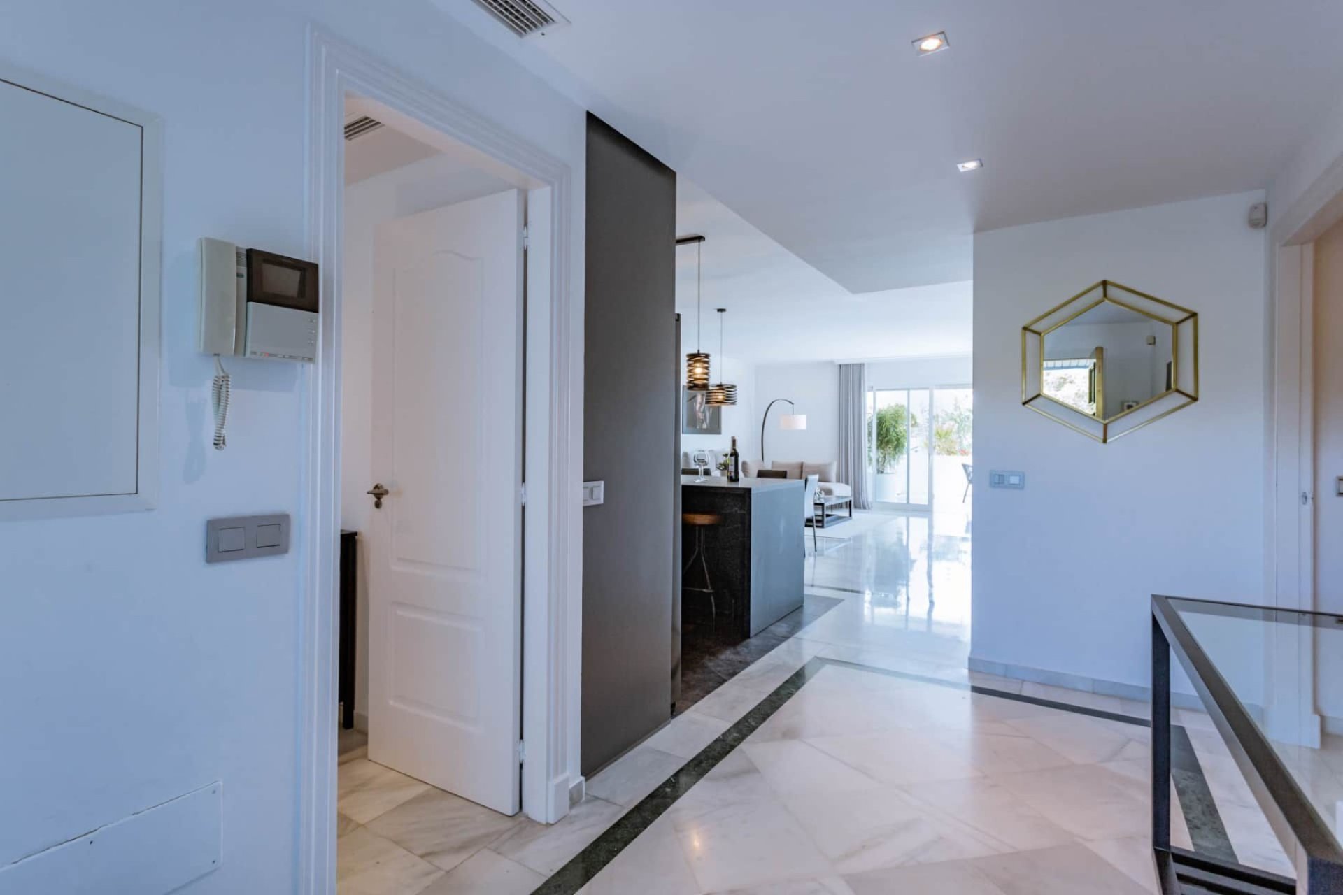 Resale - Apartments - Flats - Marbella - Los Monteros