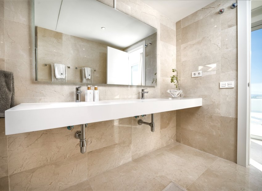 Resale - Apartments - Flats - Marbella - Nueva Andalucía