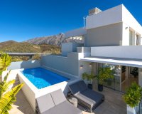 Resale - Apartments - Flats - Marbella - Nueva Andalucía