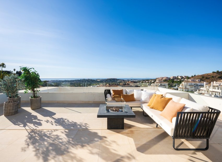 Resale - Apartments - Flats - Marbella - Nueva Andalucía