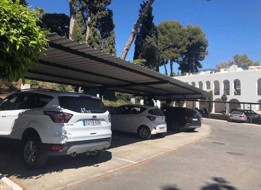 Resale - Apartments - Flats - Marbella - Nueva Andalucía