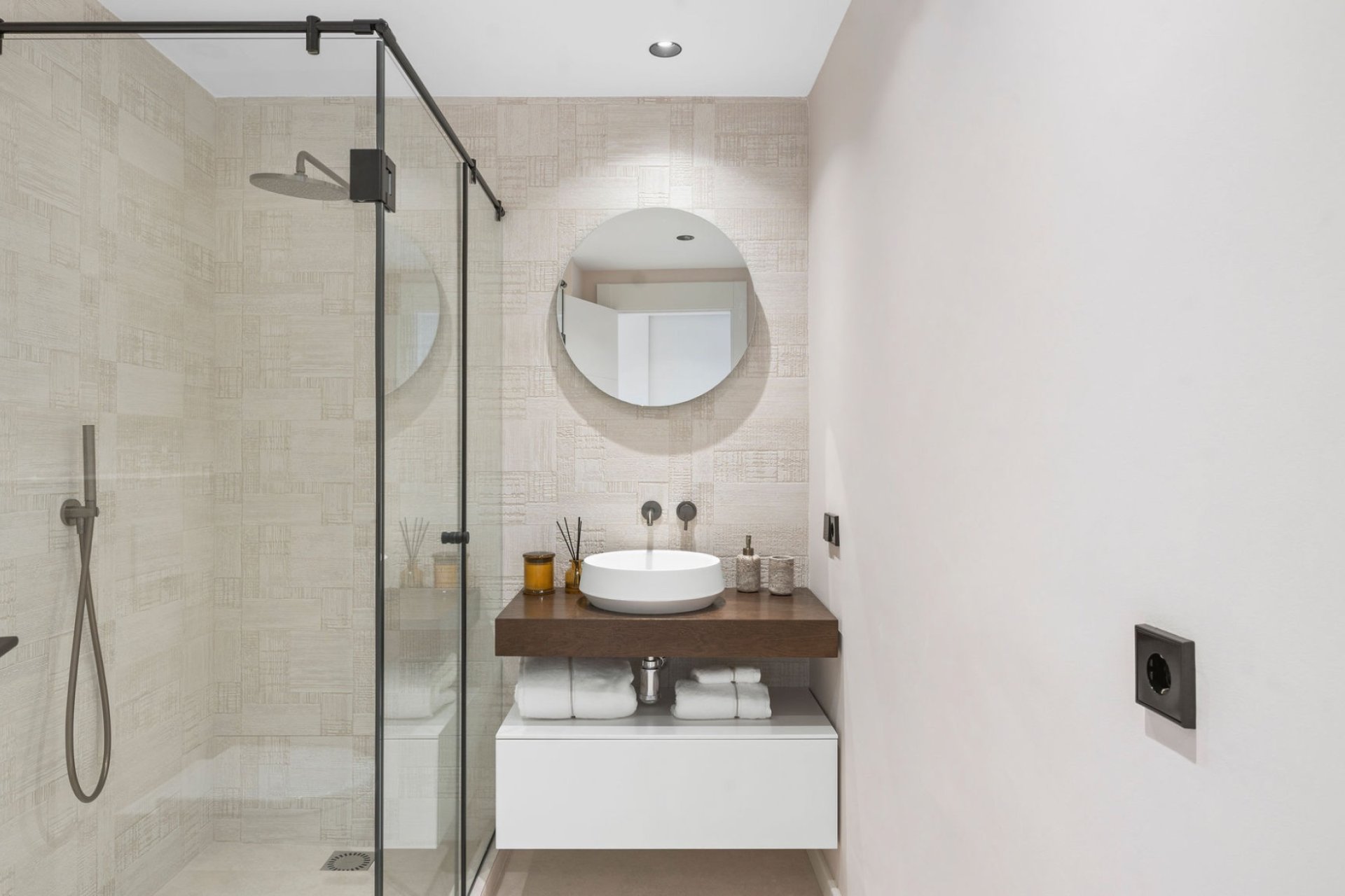 Resale - Apartments - Flats - Marbella - Nueva Andalucía