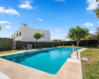 Resale - Apartments - Flats - Marbella - Nueva Andalucía