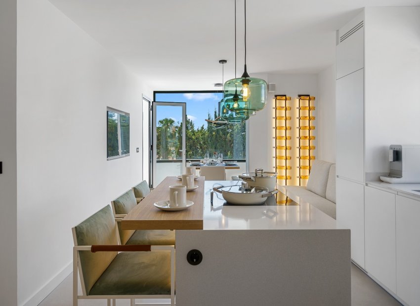 Resale - Apartments - Flats - Marbella - Nueva Andalucía