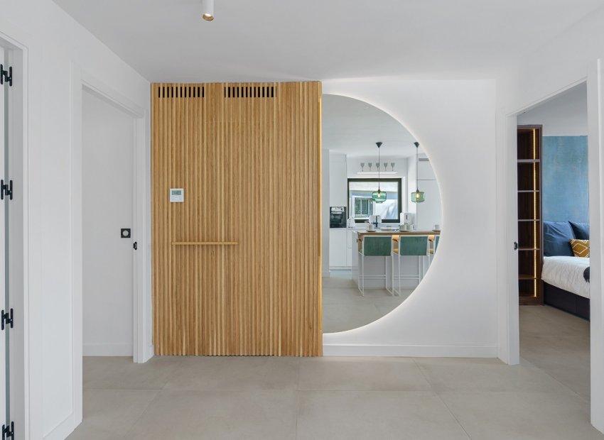 Resale - Apartments - Flats - Marbella - Nueva Andalucía
