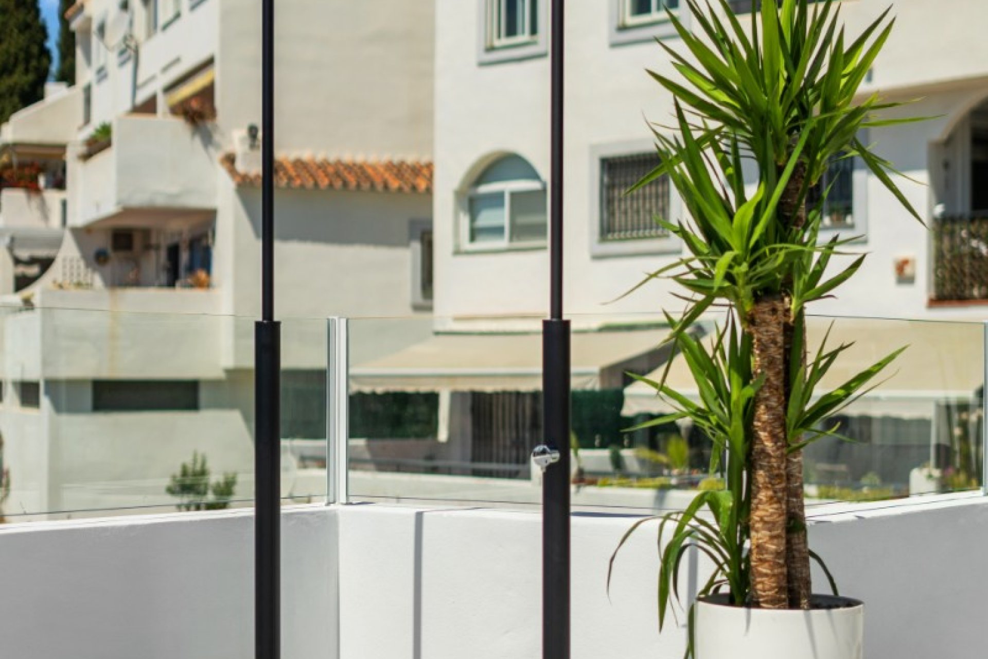 Resale - Apartments - Flats - Marbella - Nueva Andalucía