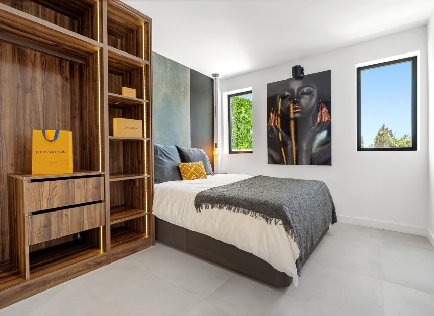 Resale - Apartments - Flats - Marbella - Nueva Andalucía