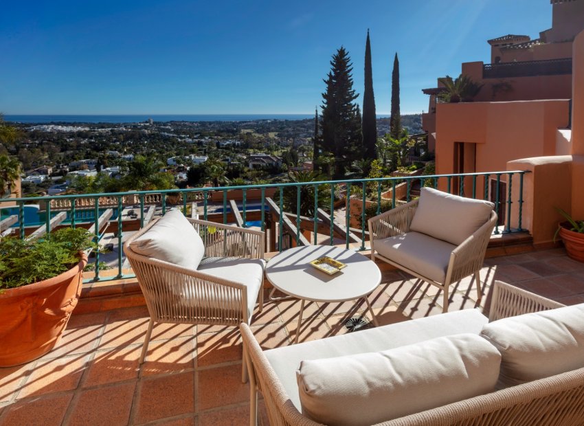 Resale - Apartments - Flats - Marbella - Nueva Andalucía
