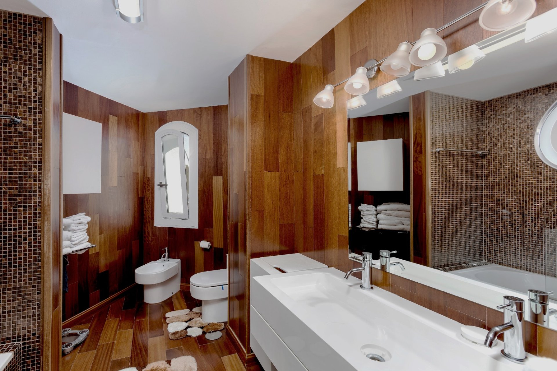 Resale - Apartments - Flats - Marbella - Nueva Andalucía