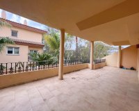 Resale - Apartments - Flats - Marbella - Nueva Andalucía