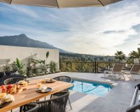 Resale - Apartments - Flats - Marbella - Nueva Andalucía