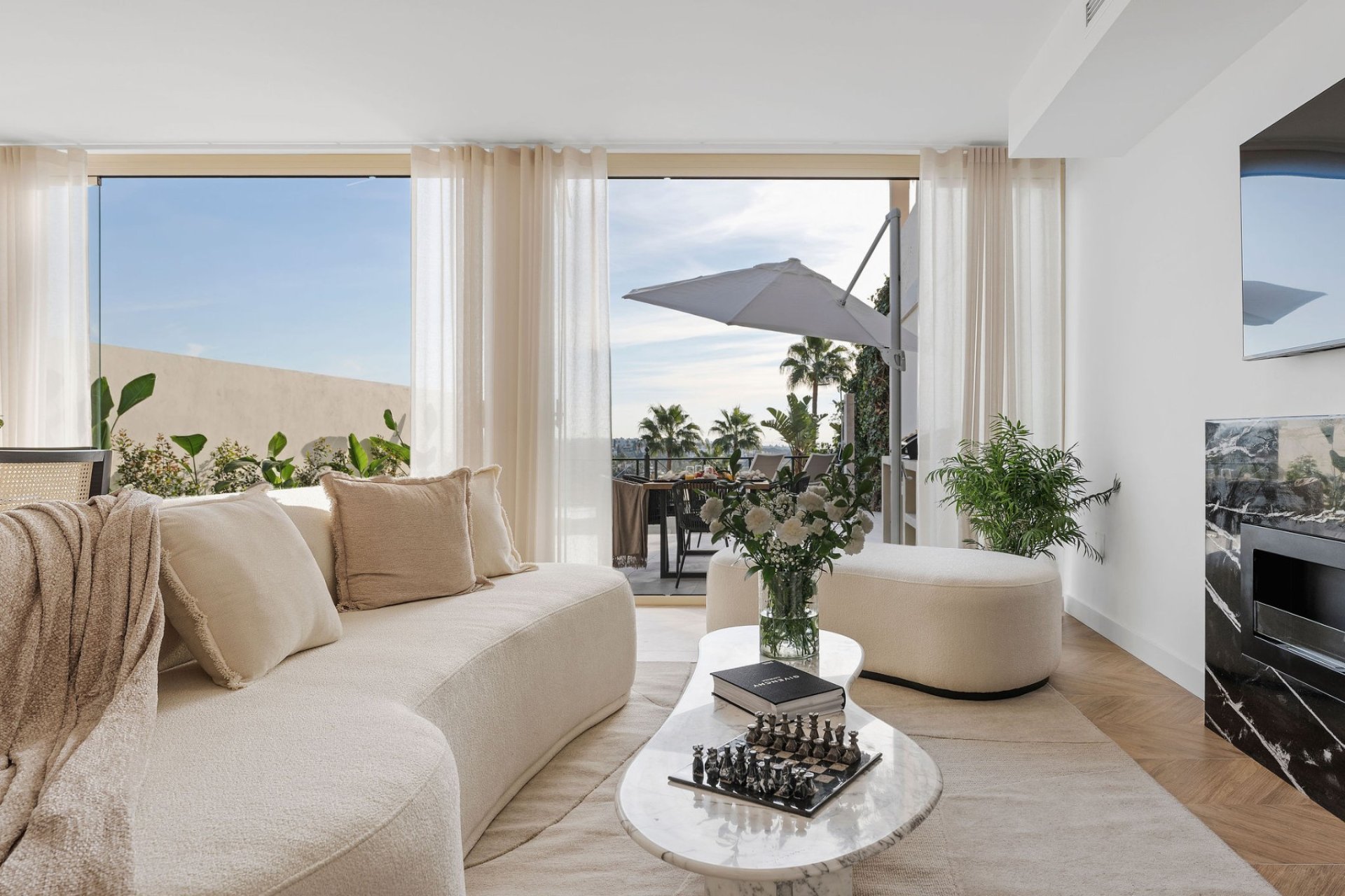 Resale - Apartments - Flats - Marbella - Nueva Andalucía