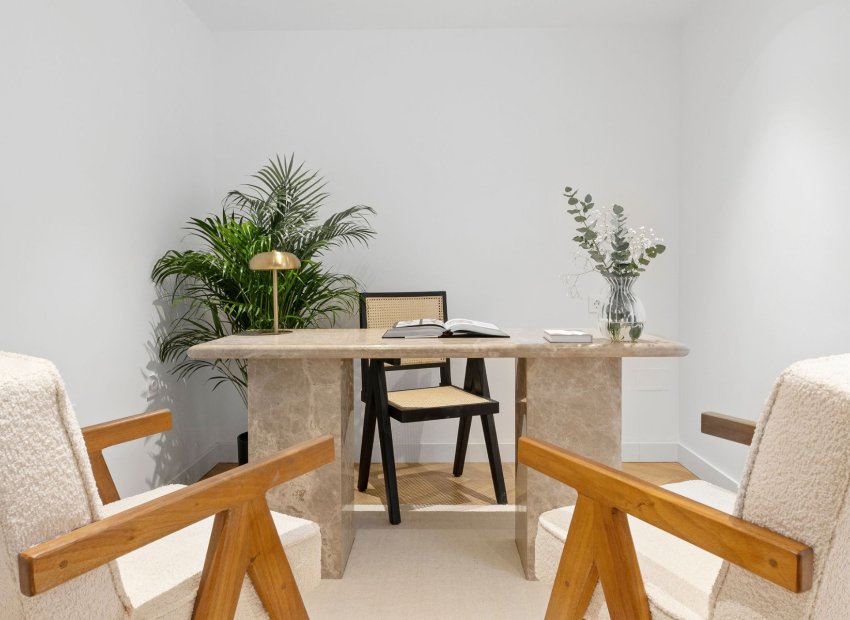 Resale - Apartments - Flats - Marbella - Nueva Andalucía