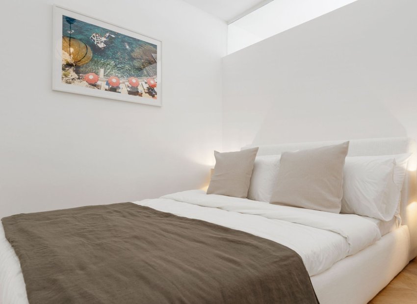 Resale - Apartments - Flats - Marbella - Nueva Andalucía