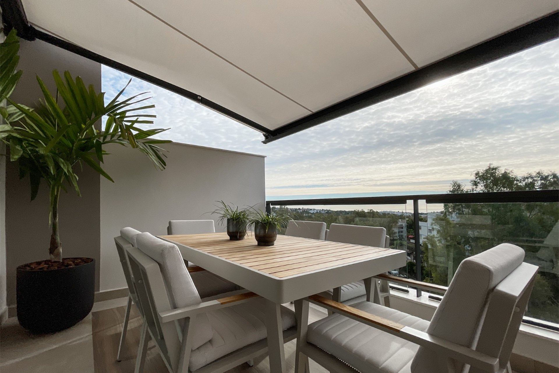 Resale - Apartments - Flats - Marbella - Nueva Andalucía