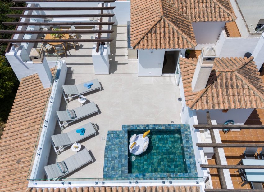 Resale - Apartments - Flats - Marbella - Nueva Andalucía