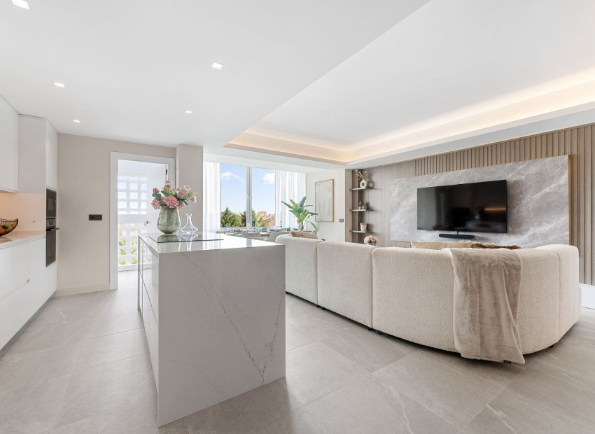 Resale - Apartments - Flats - Marbella - Nueva Andalucía