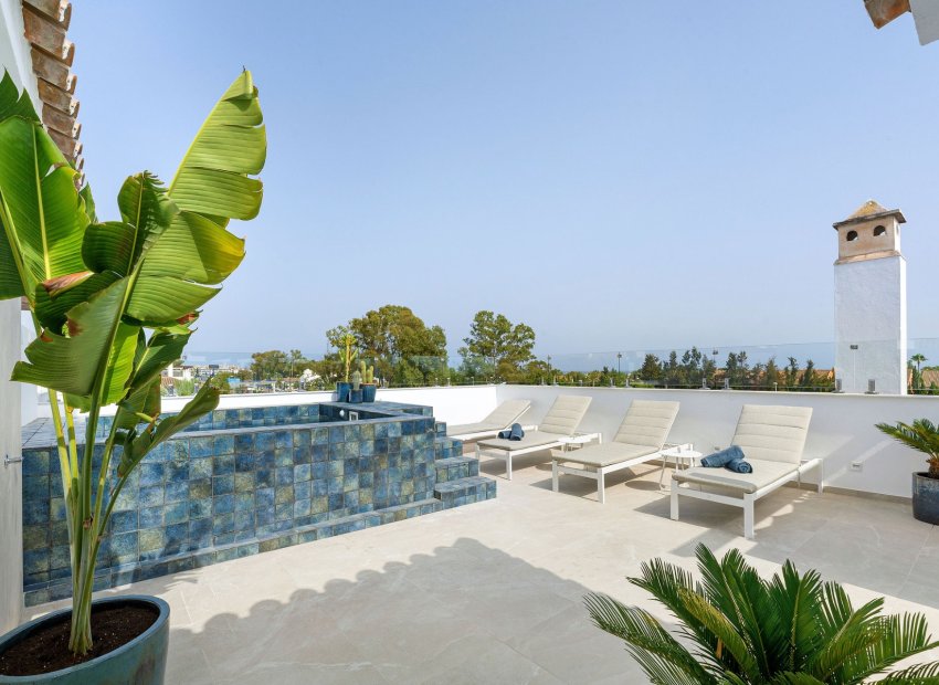 Resale - Apartments - Flats - Marbella - Nueva Andalucía