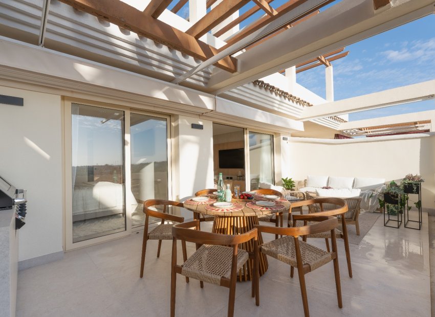 Resale - Apartments - Flats - Marbella - Nueva Andalucía