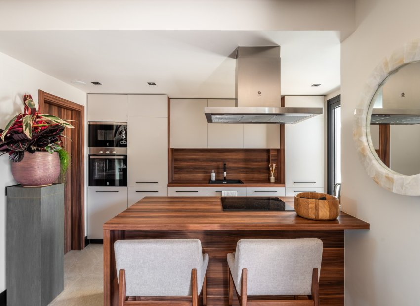 Resale - Apartments - Flats - Marbella - Nueva Andalucía