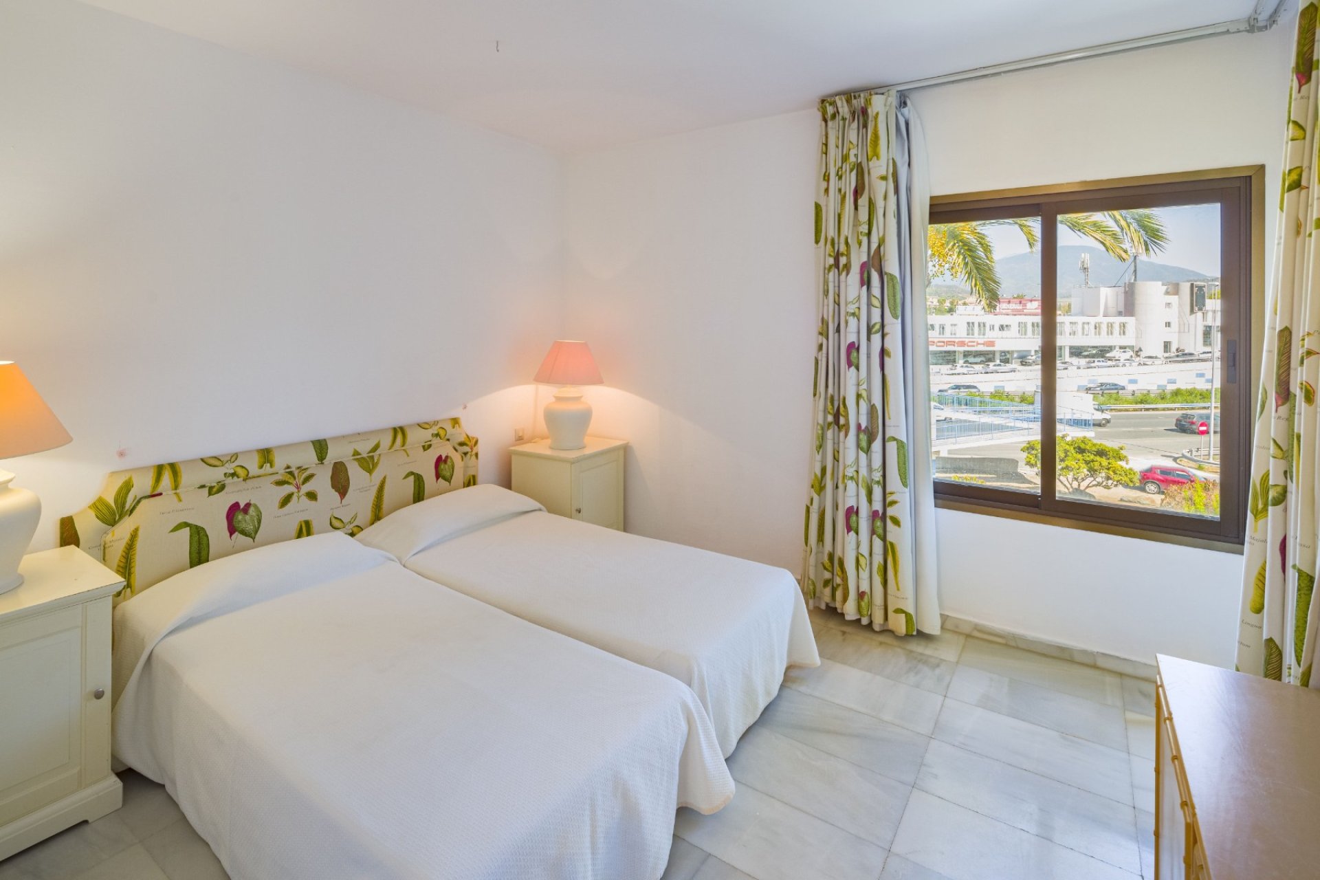 Resale - Apartments - Flats - Marbella - Puerto Banús