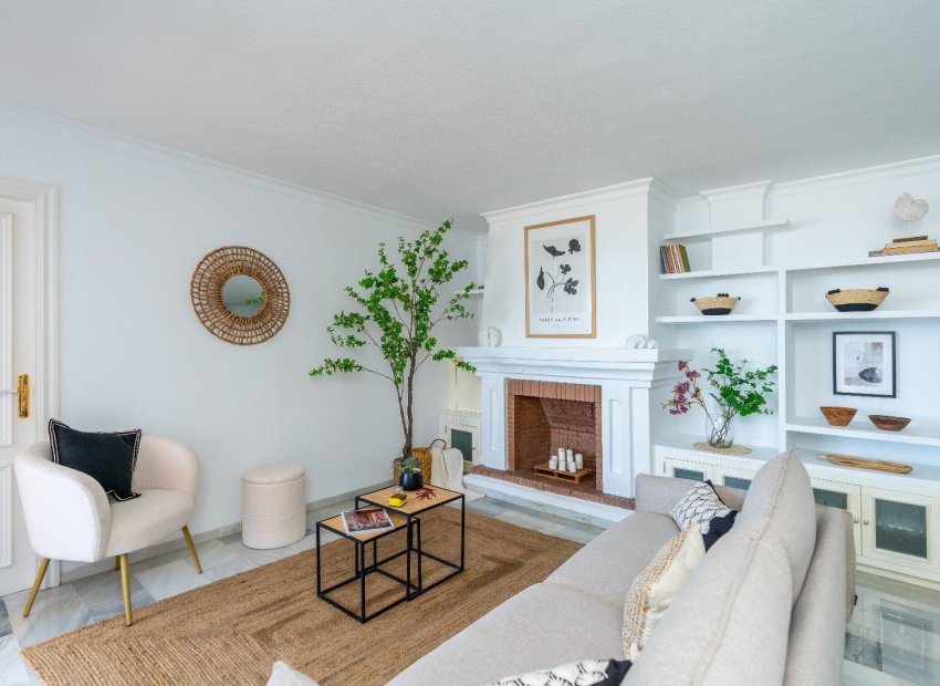 Resale - Apartments - Flats - Marbella - Puerto Banús